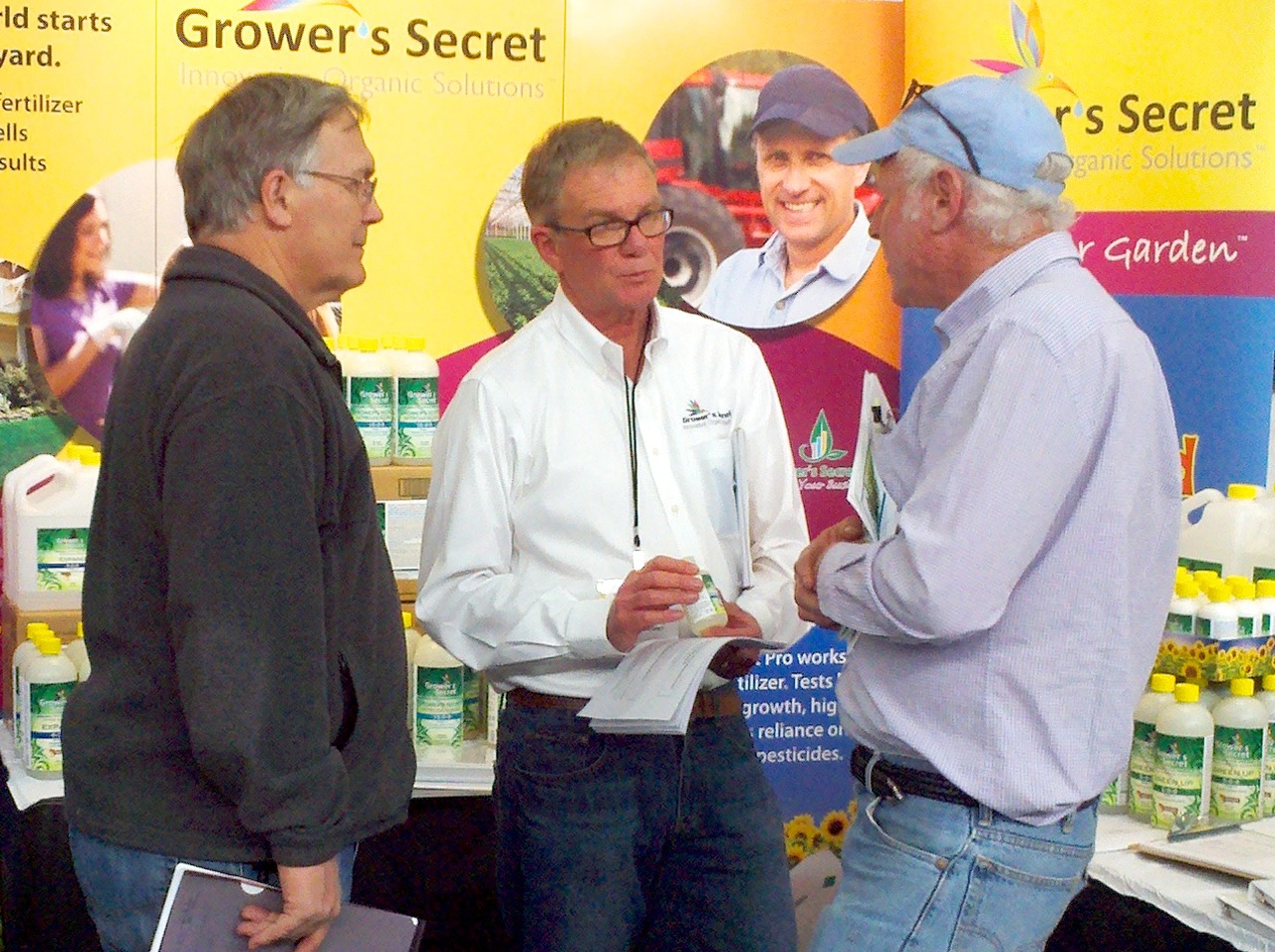 Dr. Chuck Schiller and Jeff Newberry discuss Grower's Secret Nitrogen
